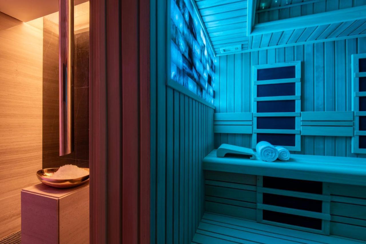 Abesq Doha Hotel And Residences, An Ihg Hotel Esterno foto A modern Finnish sauna